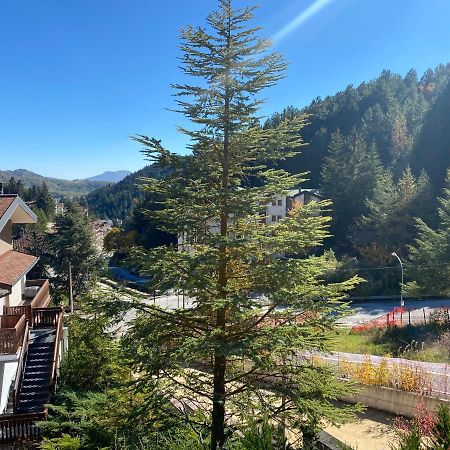 Lo Chalet Dell 'Alpino Apartment Roccaraso Bagian luar foto